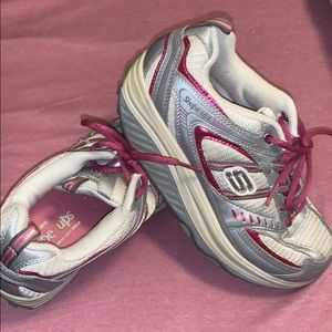 Sketchers Shape-ups (EUC)